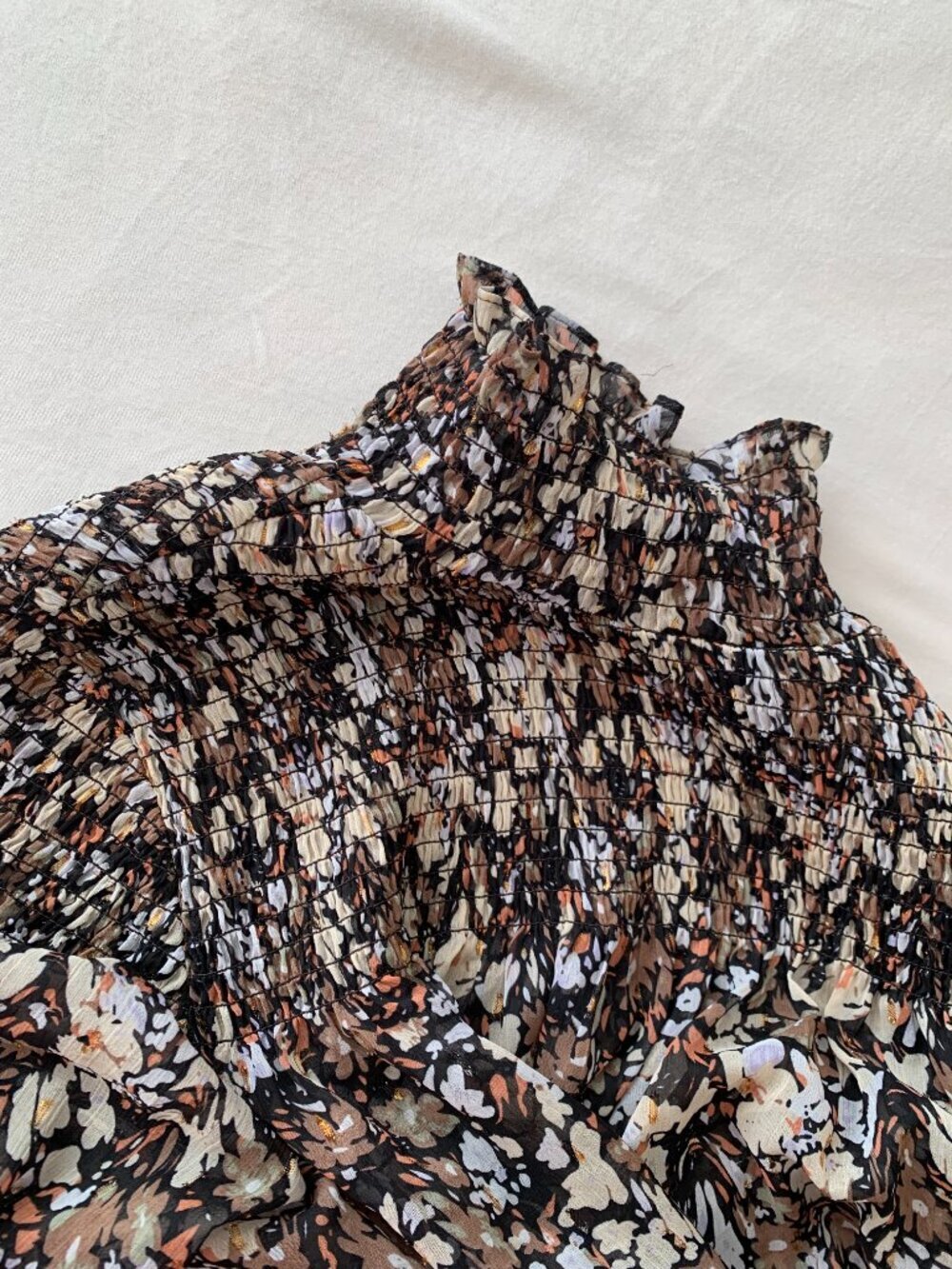 House of Harlow Floral Print Chiffon Blouse Size L Long Sleeve Mock Neck Mesh - Picture 10 of 10
